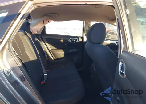 2015 Nissan Sentra S z USA, uszkodzony, nr VIN 3N1AB7AP3FY310244